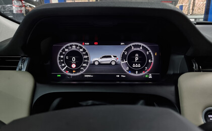 Приборная панель Land Rover Sport 2015+